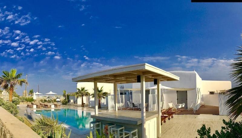 Queen Boutique Suites Mykonos Town Exterior foto